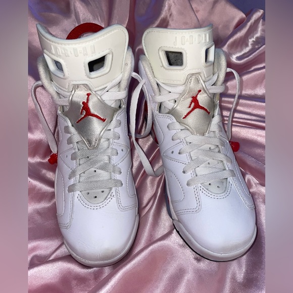 Jordan 6 Retro High Red Oreo - Picture 2 of 5